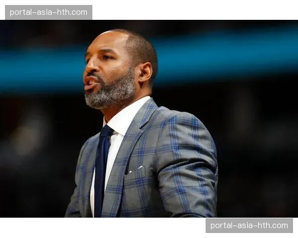 教练变动:黄蜂队任命新任防守助教,曾以打造大学级别压迫防守闻名 教练变动:黄蜂队任命新任防守助教,曾以打造大学级别压迫防守闻名